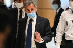 France : Condamné, Nicolas Sarkozy Brise Le Silence