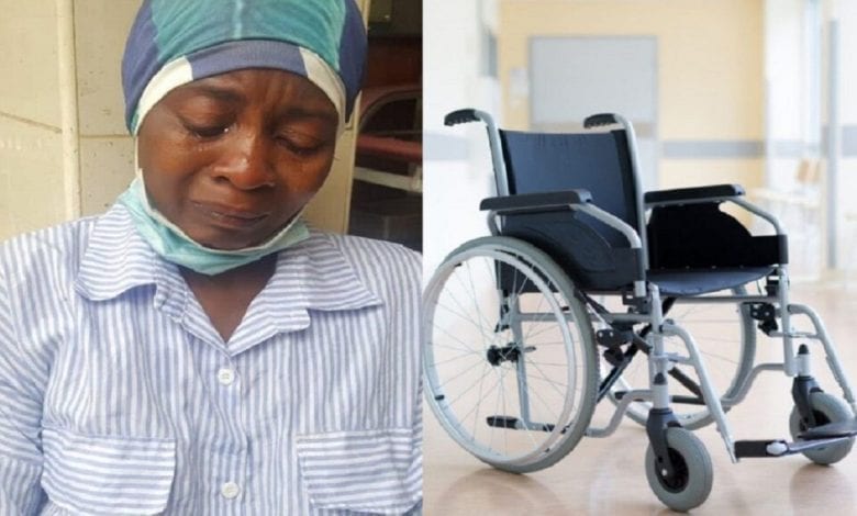 Ougandades voleurs le fauteuil roulant femme handicapée
