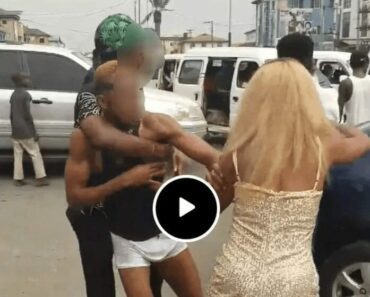 Nigéria : un brouteur devient fou et se déshabille en pleine circulation(photos)