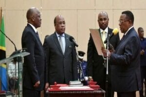 Tanzanie: Cette Photo De Magufuli Et De 3 Autres Cadres Décédés Successivement Laisse Les Internautes Sans Voix