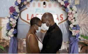 Un Mariage À Las Vegas ? Avec La Covid, Cela Va Être Plus Compliqué