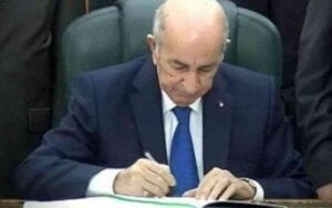 Algérie : Tebboune Fait Un Toilettage