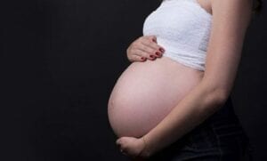 Covid-19: Le Brésil Exhorte Les Femmes À Ne Pas Tomber Enceinte Maintenant