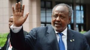 Djibouti : Ismaïl Omar Guelleh Réélu Avec Un Coup Ko