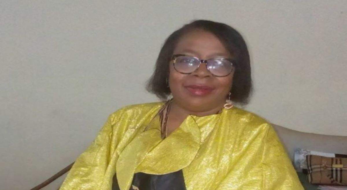 Docteur Beatrice Elom Première Victime Vaccins Anti Covid 19 Cameroun