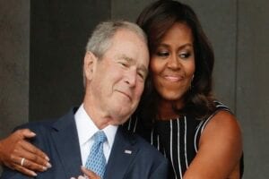 George Bush « Choqué » Par La Réaction Du Public Sur Son Amitié Avec Michelle Obama Réagit!