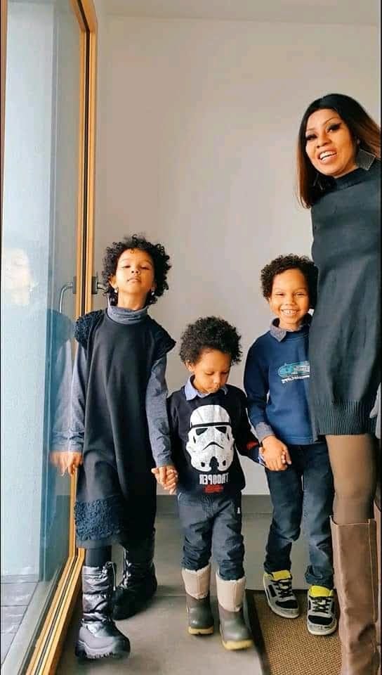 WhatsApp Image 2021 04 17 at 16.42.45 1 - Exclusif : voici la Togolaise Claire K avec ses enfants ( photos)