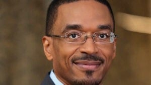 Cameroun : Franck Succédera-T-Il À Paul Biya ?   