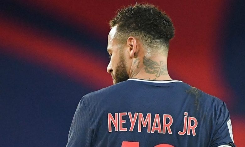 Neymar Dévoile L'Année De Sa Retraite ; Les Fans En Colère