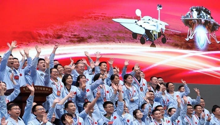 La Chine Réussit Son Premier Atterrissage Sur La Planète Mars