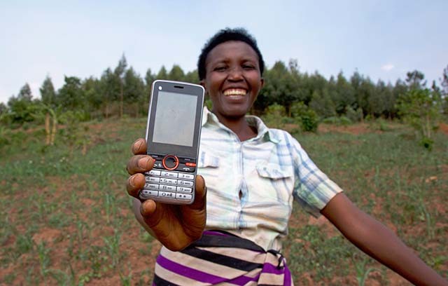 Mobile Money : ce Gabonais crée une banque portable