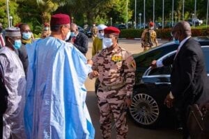 Que Retient-On De La  Visite De Mahamat Idriss Déby Au Niger?