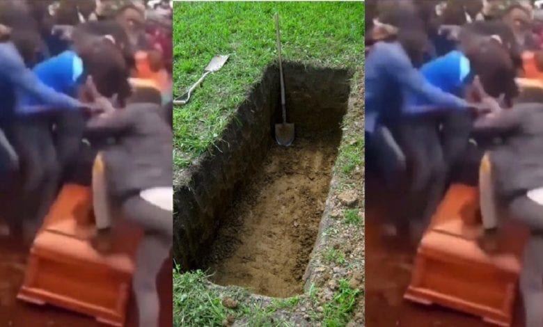 Vidéo: Ils Se Disputent Et Se Retrouvent Dans La Tombe De La Personne Qu’ils Enterraient