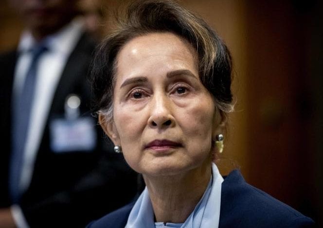 Birmaniele premier procès contre Aung San Suu Kyi lundi