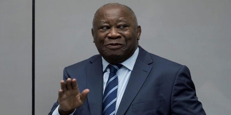 Côte dIvoireAffiches publicitaires Gbagbo CSP réaction de Gbagbo