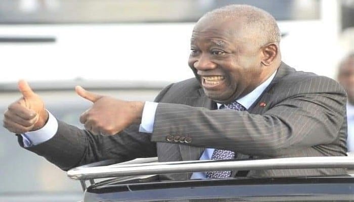 Retour de Laurent Gbagbo de Kinshasa: voici les images de son arrivée à Abidjan (video)