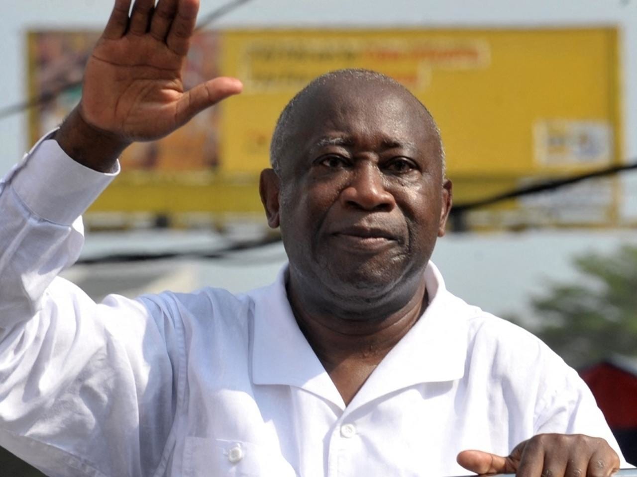 Des fans de Laurent Gbagbo en prière