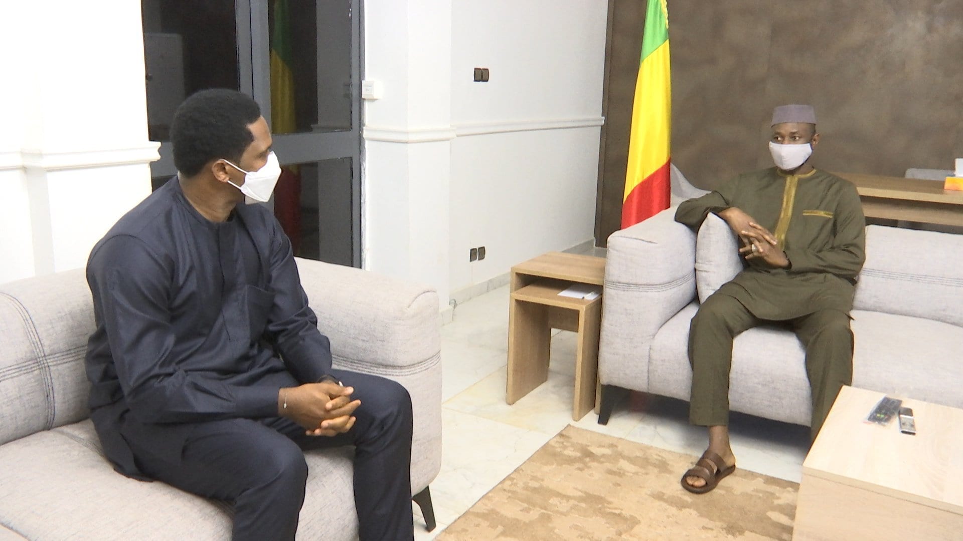 Mali Le président Assimi Goita Samuel Etoo - Mali : Le président Assimi Goita reçoit Samuel Eto'o