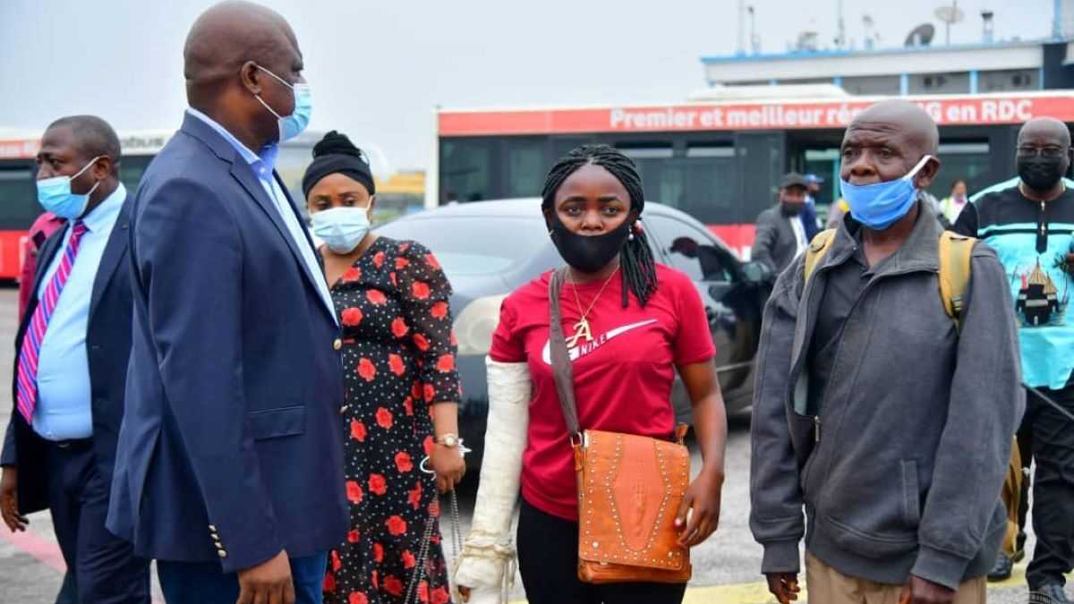 Rdc : Tshisekedi Ordonne L’évacuation À Kinshasa D’une Élève Blessée Par La Police À Beni