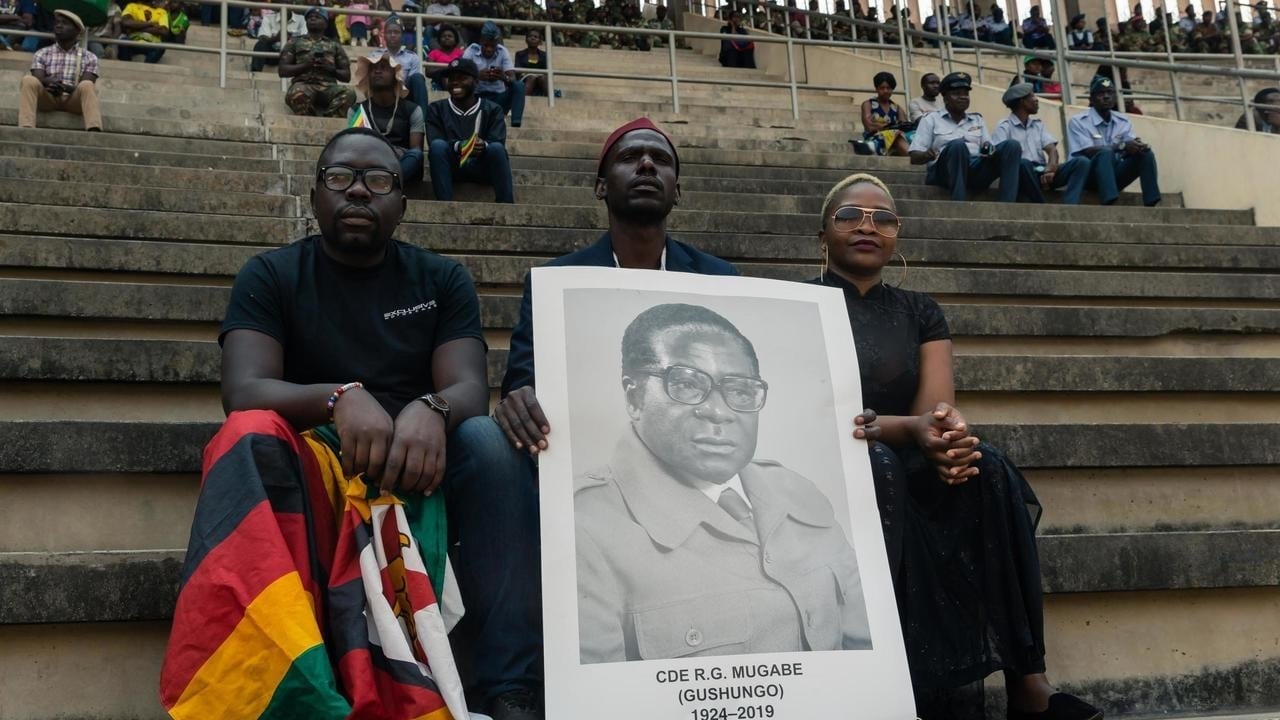 Robert Mugabe déterré et inhumé monument national 2