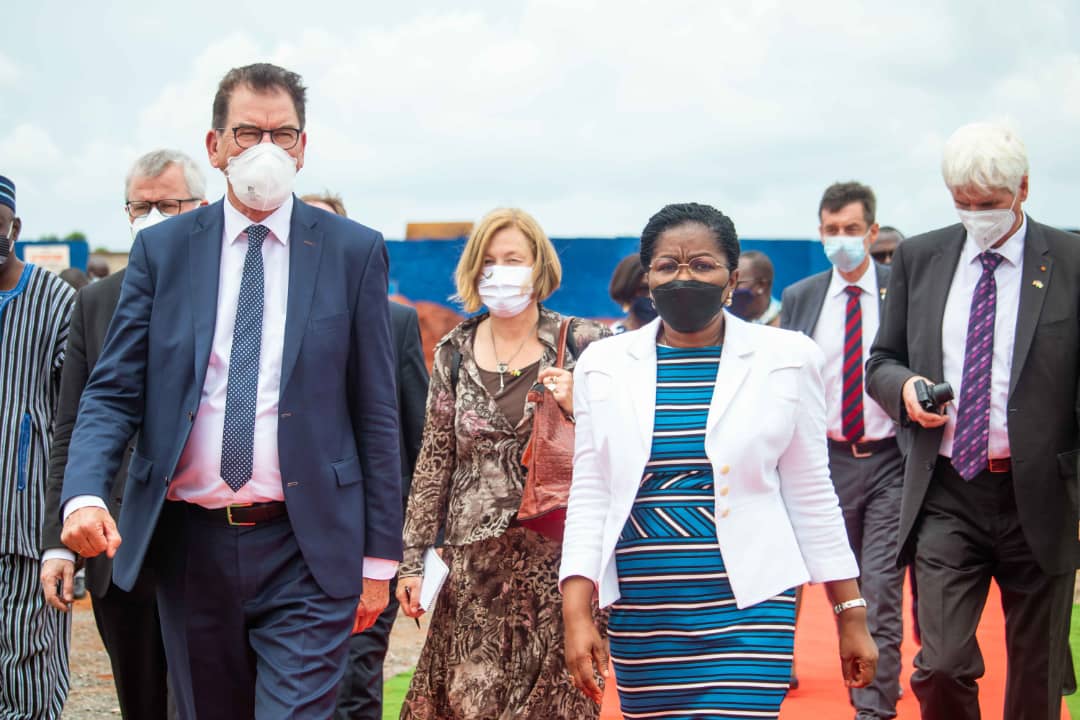 Togo: Le Premier Ministre lance les travaux de construction du centre de formation professionnelle de la PIA