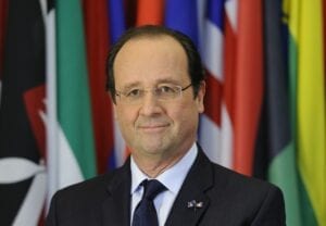 François Hollande Réagit Suite À La Gifle Reçue Par Macron