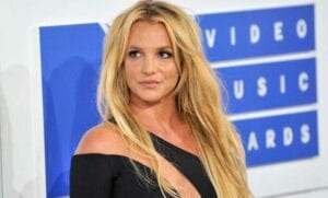 Britney Spears : La Justice D’accord Pour Que Son Père Reste Au Contrôle De Sa Tutelle