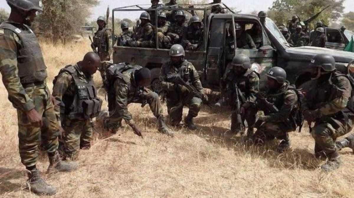 Cameroun Huit Militaires Tués Boko Haram