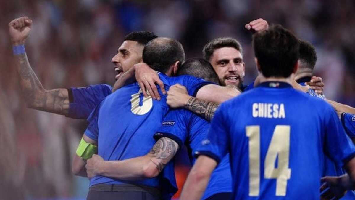 Euro 2021 : Bukayo Saka rate son penalty, l’Italie sur le toit de l’Europe