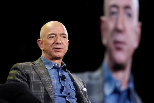 Jeff Bezos : Le Milliardaire Veut Faire Don D'Une Grande Partie De Sa Fortune