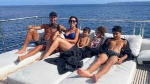 Les Belles Vacances De Cristiano Ronaldo Et Georgina !