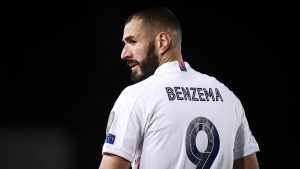 Real Madrid : Benzema Testé Positif Au Covid-19