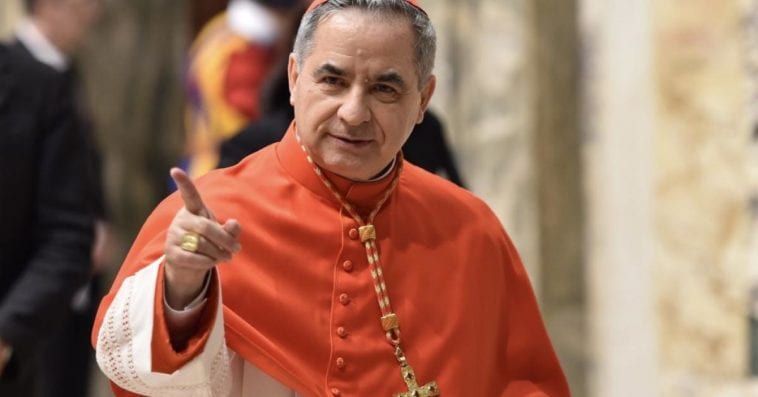 Un Cardinal Italien Jugé Pour Des Crimes Financiers Présumés