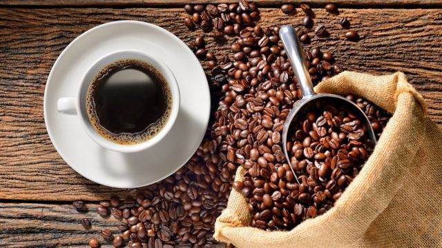 Boire trop de café pourrait réduire le volume du cerveau