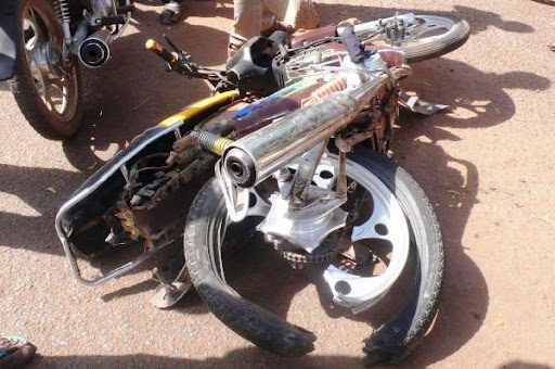 Côte D’ivoire/Accident De Circulation: Un Motocycliste Se Retrouve Dans Un Trou À Adzopé