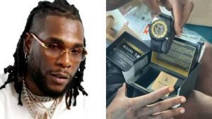 Burna Boy Reçoit Une Montre Bracelet Grammy