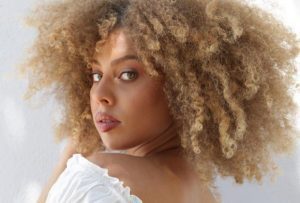 Comment Réparer Des Cheveux Abimés ? 2021