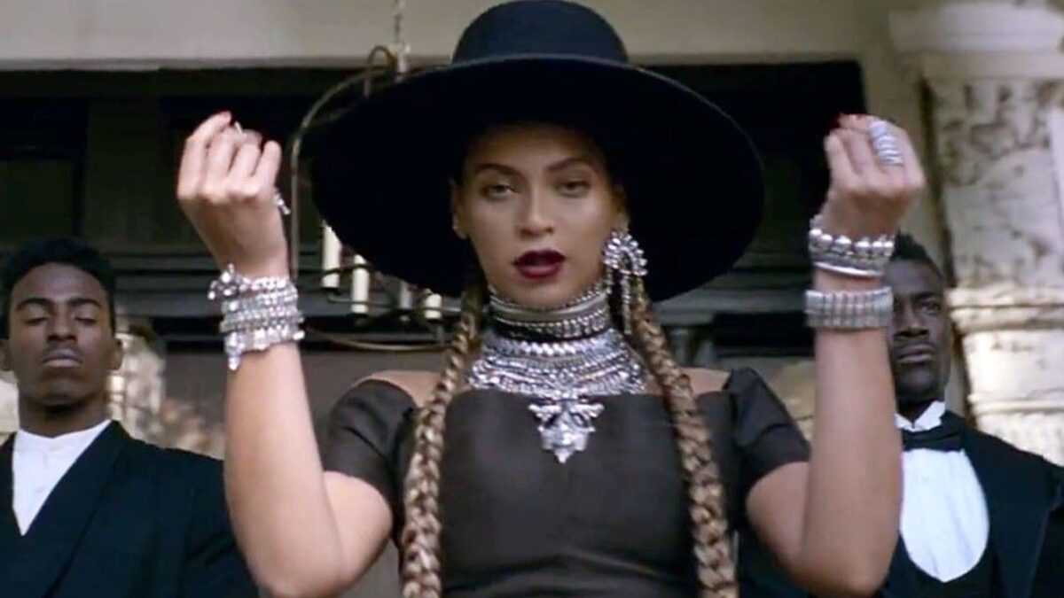 « Formation » De Beyoncé Meilleur Clip De Tous Les Temps
