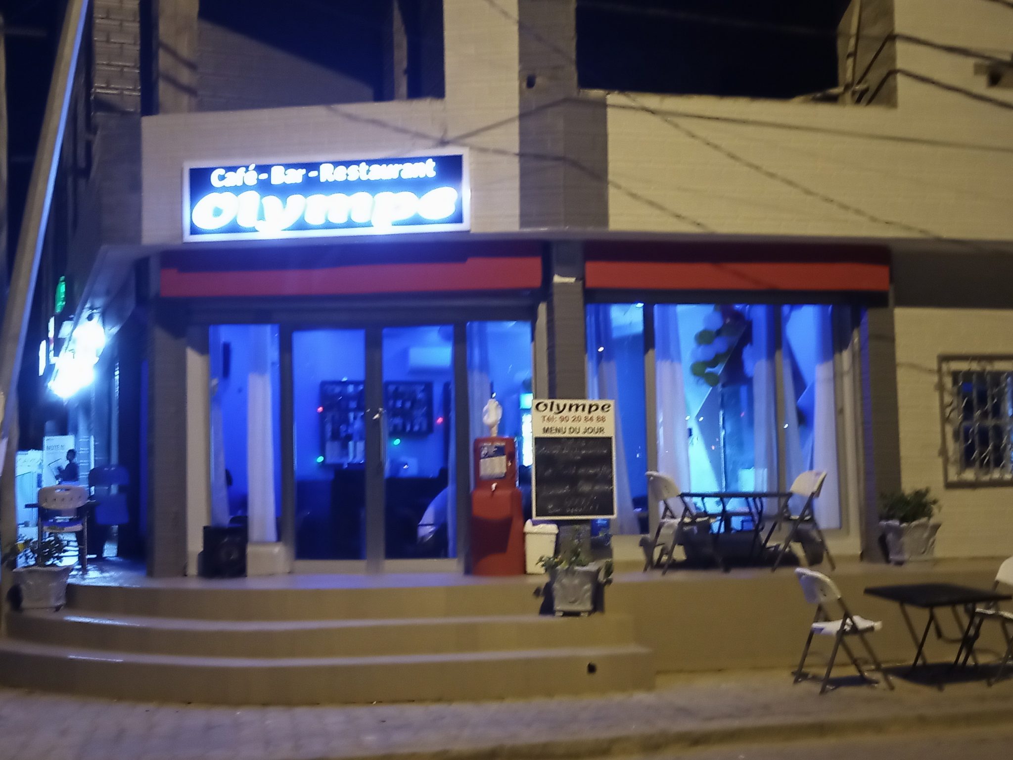 Togo : Le Café Bar Restaurant Olympe Est Un Cadre À Visiter À Tout Prix
