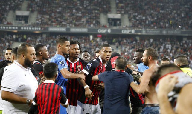 Ligue 1 Un Clasico Foot Français Tourne Au Vinaigre