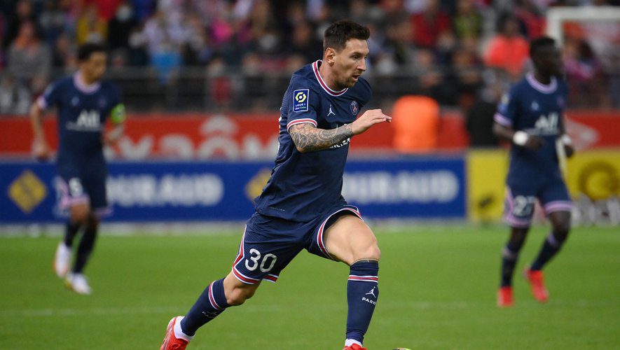Regardez Ce Que Lionel Messi A Fait Lors De Ses Débuts Pour Le Psg Contre Reims