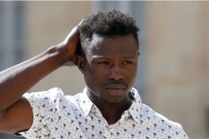 Mamoudou Gassama Dans De Beaux Draps