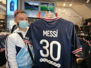 Football : Voici Pourquoi Lionel Messi Porte Le Numéro 30