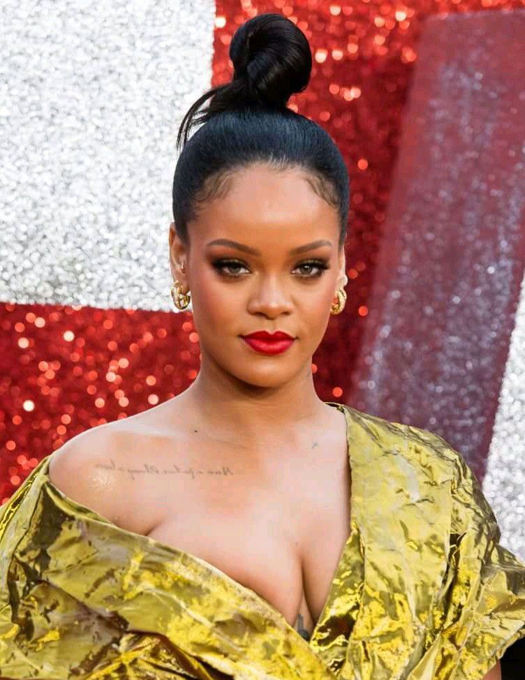 Rihanna devient officiellement milliardaire selon Forbes