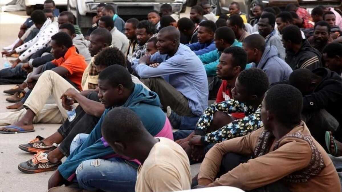 Sahara : 129 migrants secourus