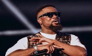 Sarkodie Explique Pourquoi Il Ne Possède Pas De Maisons À Accra