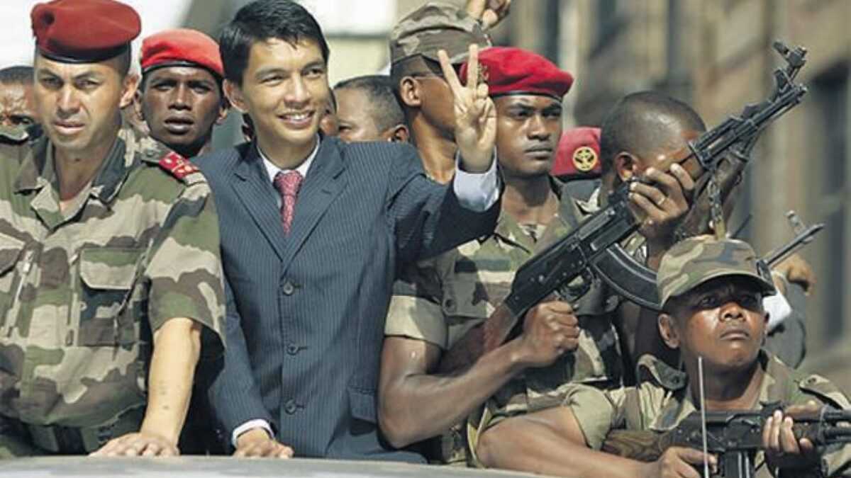 Tentative De Coup Detat Madagascar Arrêtegénéraux De Larméetentative De Coup Detat Madagascar Arrêtegénéraux De Larmée