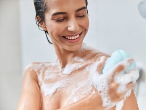 Femme, Uriner Sous La Douche Est Une Mauvaise Idée