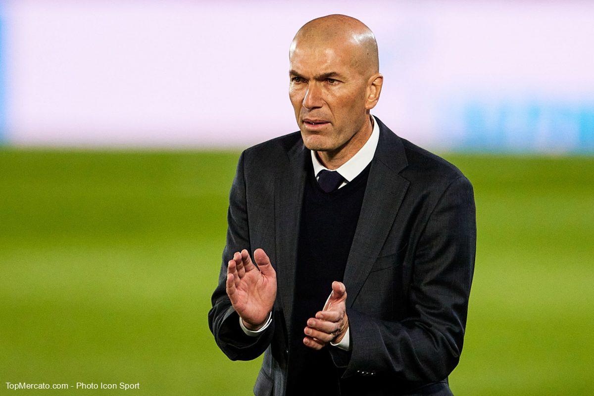 Zidane Sur Le Point De Devenir L&Rsquo;Entraîneur Le Mieux Payé Du Monde