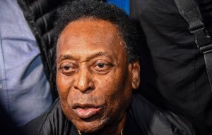 Pelé En Soins «Semi-Intensifs», Sa Fille Dit Qu&Rsquo;Il Va Bien